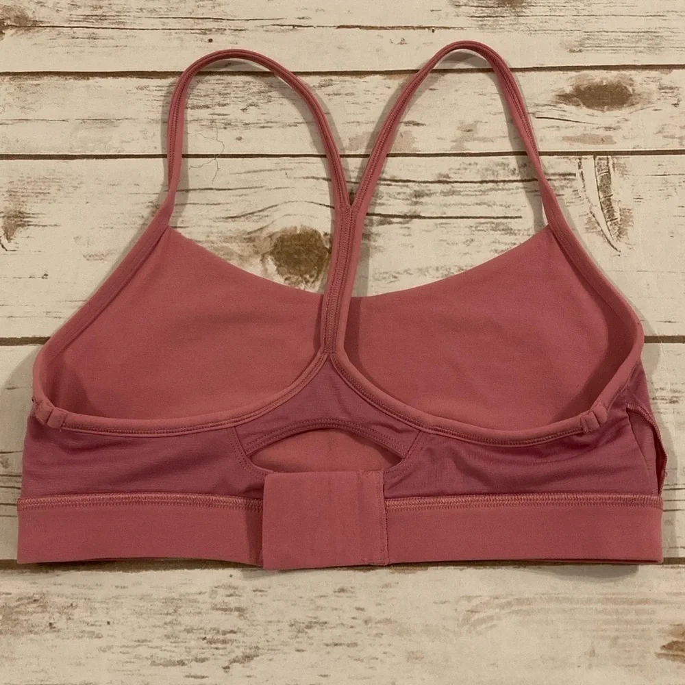 Lululemon Flow Y Adjustable Bra *Light Support, A–C Cups Pink Blossom Size 8